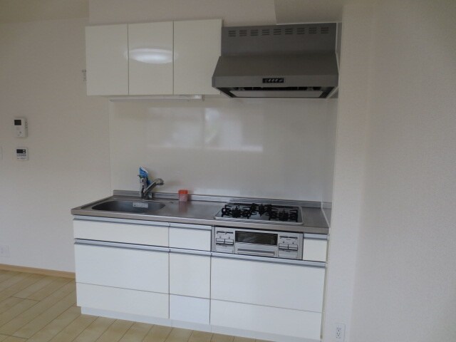 物件内観写真10　(内観写真)