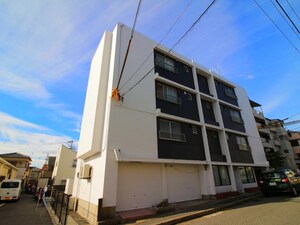 平井マンション外観写真