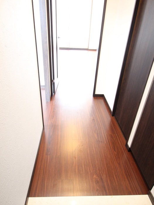 物件内観写真17　(廊下)