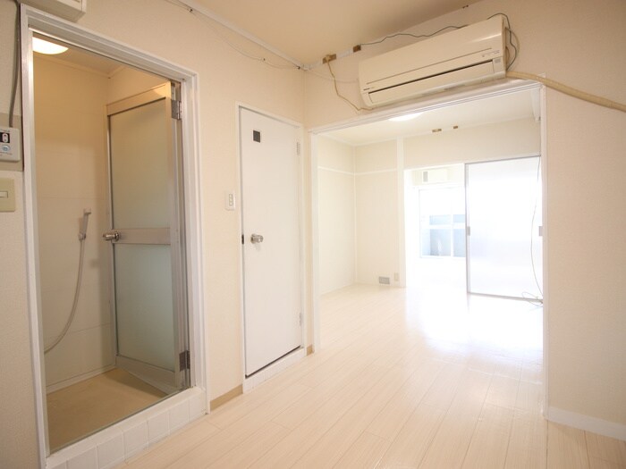 物件内観写真13　(居室)