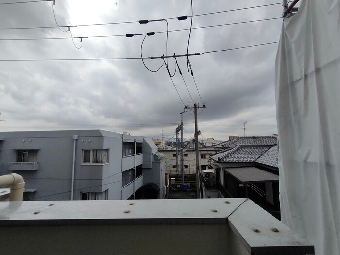 物件内観写真22　(室内からの展望)