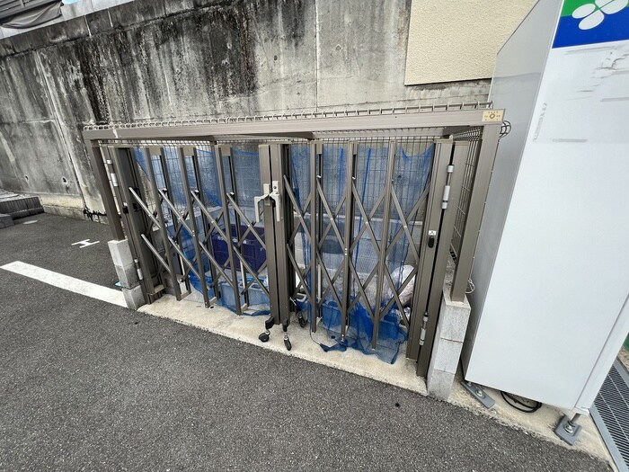 物件外観写真6　(建物設備)