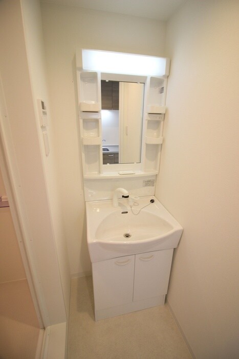物件内観写真13　(洗面)