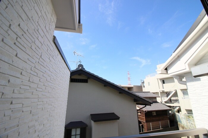 物件内観写真18　(室内からの展望)