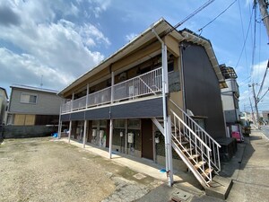 さつきマンション外観写真