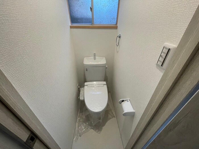 物件内観写真13　(トイレ)