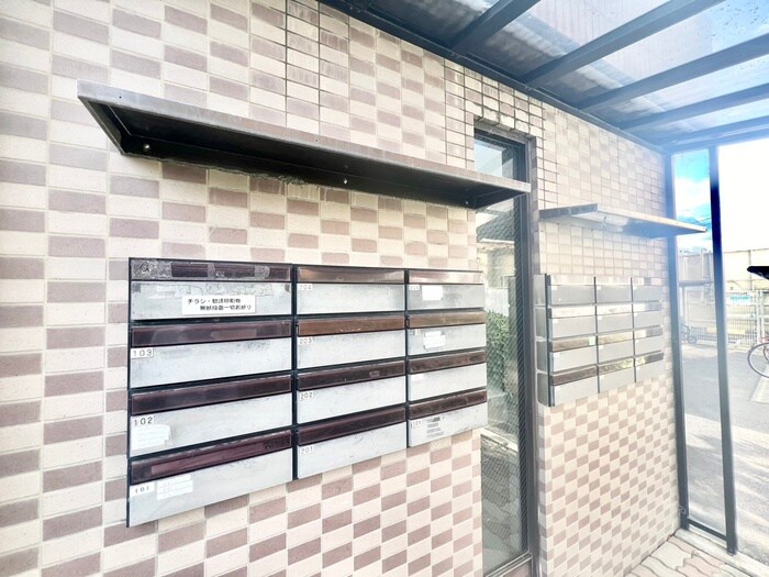 物件外観写真6　(建物設備)