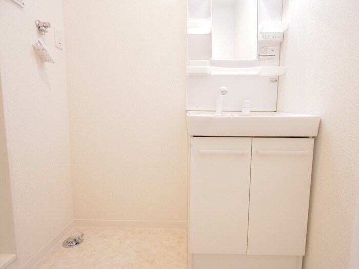 物件内観写真12　(洗面)