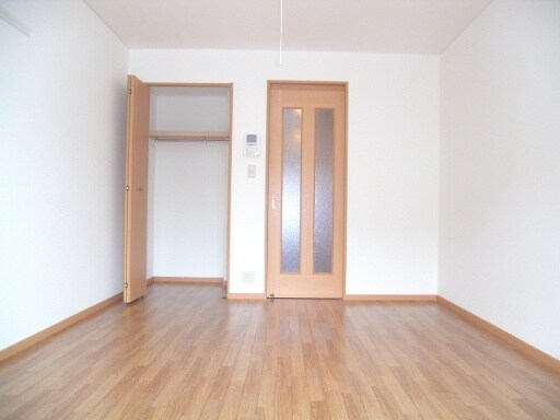 物件内観写真8　(内観写真)