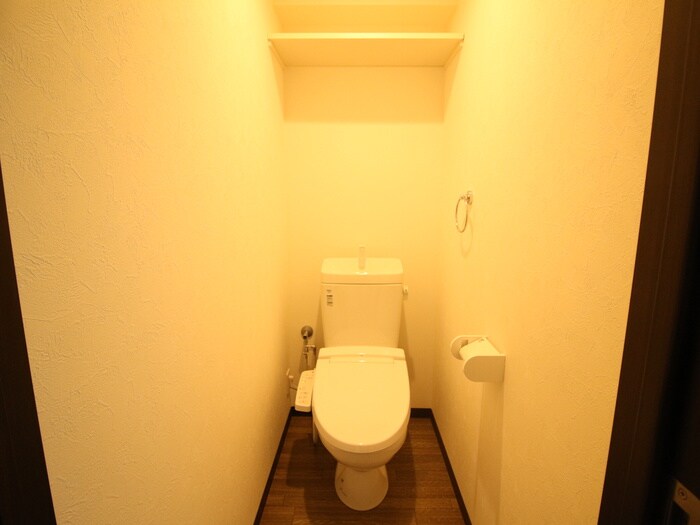 物件内観写真16　(トイレ)