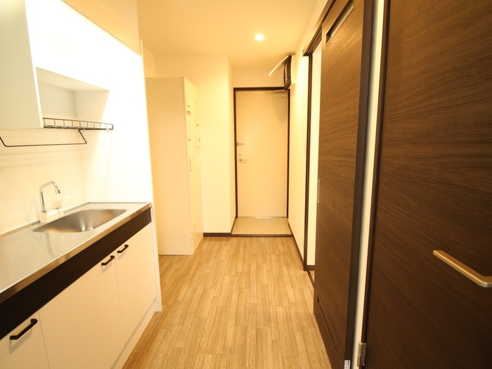 物件内観写真17　(廊下)