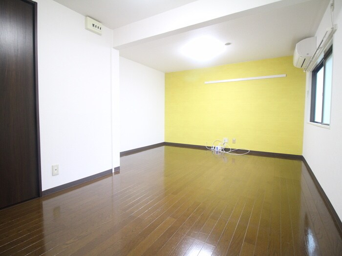 物件内観写真12　(居室)