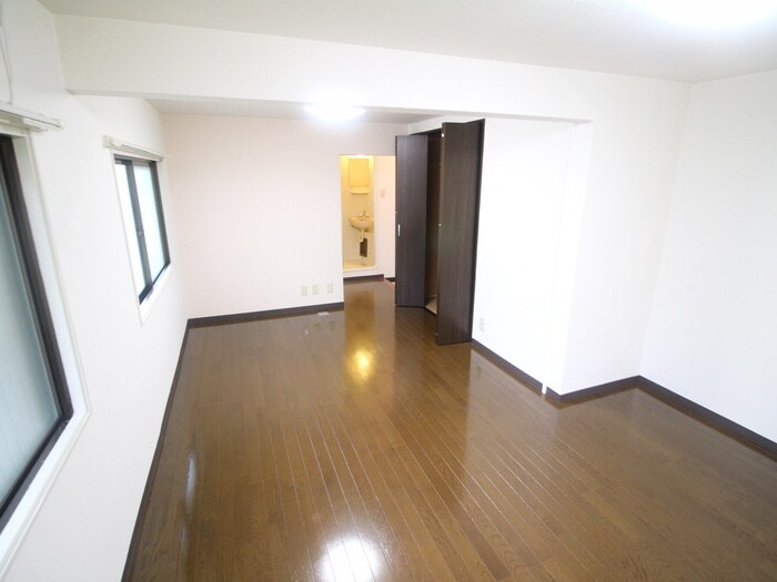 物件内観写真17　(居室)