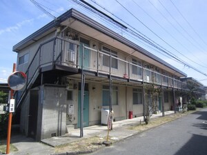 朝日が丘ハイツB棟外観写真