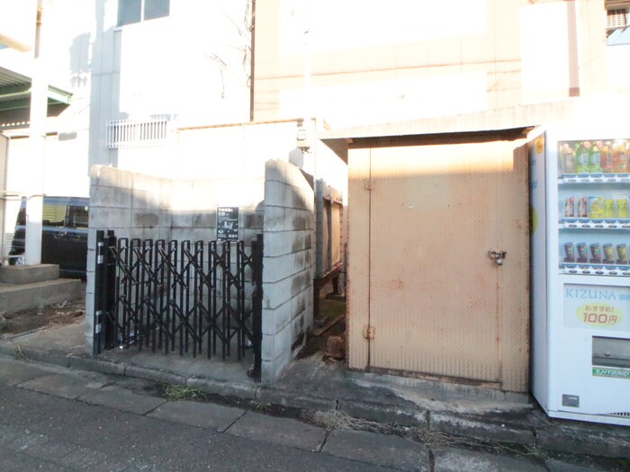 物件外観写真5　(建物設備)