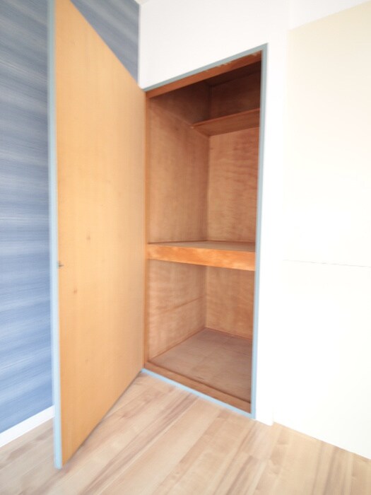 物件内観写真18　(収納)