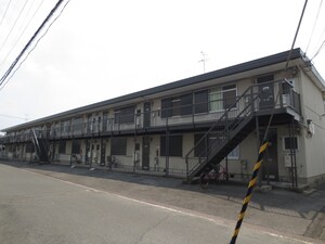 小山マンション外観写真