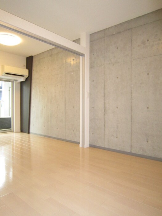 物件内観写真16　(居室)