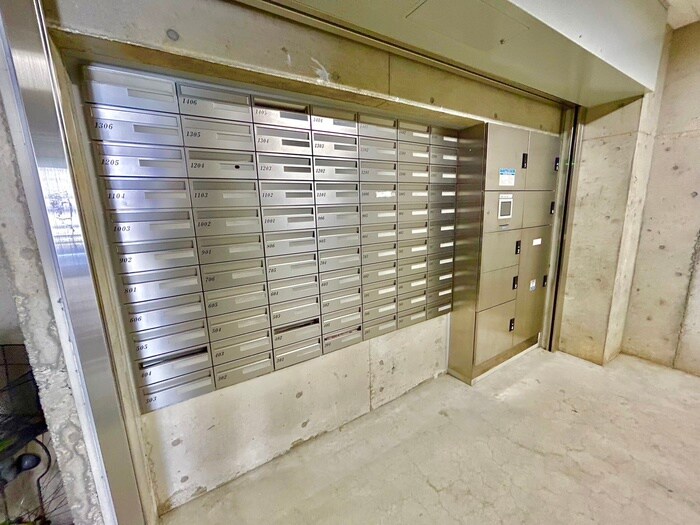 物件外観写真4　(建物設備)