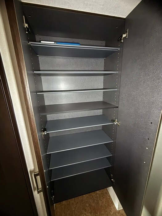 物件内観写真13　(靴箱)