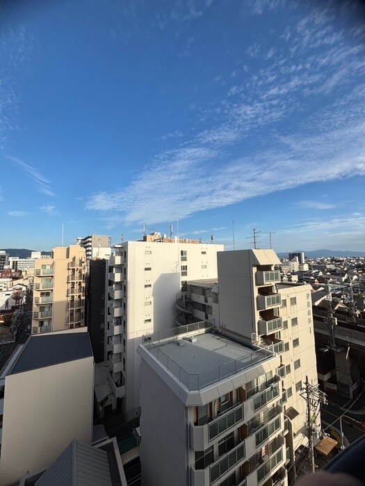 物件内観写真20　(室内からの展望)