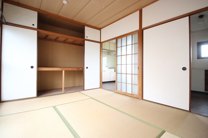 物件内観写真13　(居室)