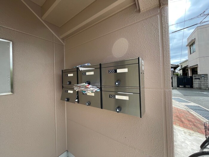 物件外観写真4　(建物設備)