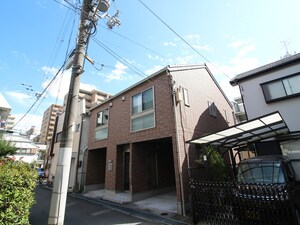 Ａｍａｒａｎｔｈ　Ｉｔａｍｉ外観写真