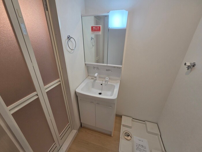 物件内観写真9　(洗面)