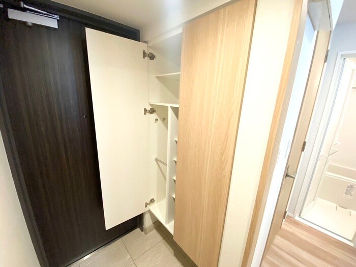 物件内観写真8　(靴箱)