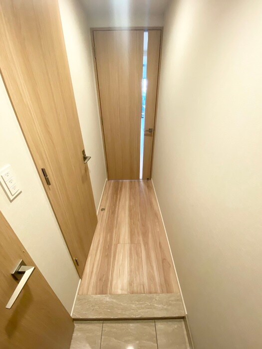 物件内観写真16　(廊下)