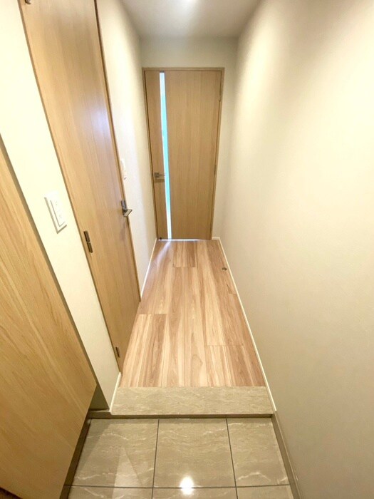 物件内観写真16　(廊下)