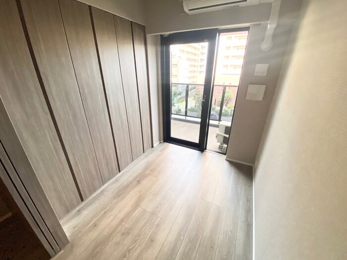 物件内観写真19　(居室)