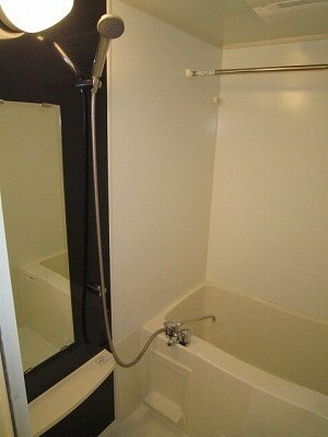 物件内観写真8　(バス／シャワールーム等)