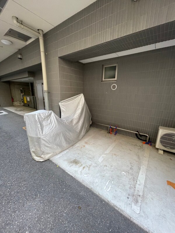 バイク置き場