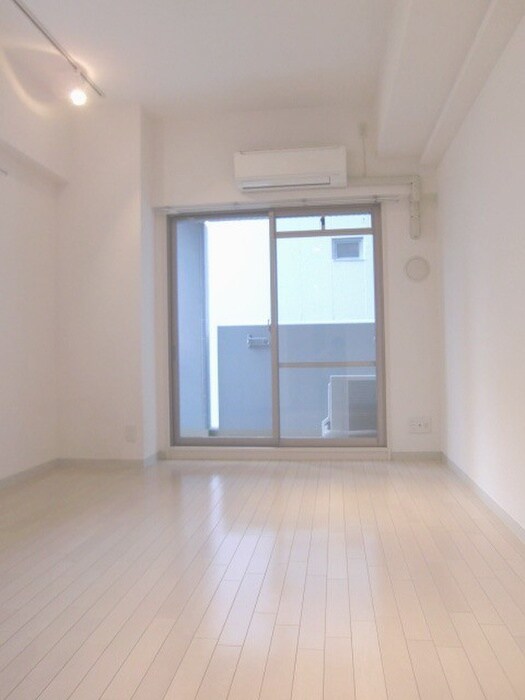 物件内観写真16　(居室)