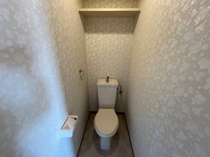 物件内観写真11　(トイレ)
