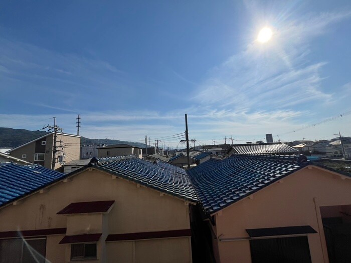 物件内観写真13　(室内からの展望)