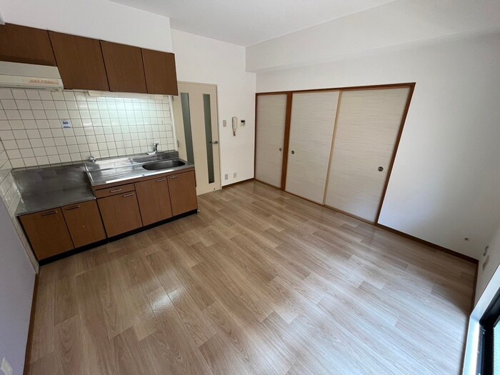 物件内観写真19　(居室)