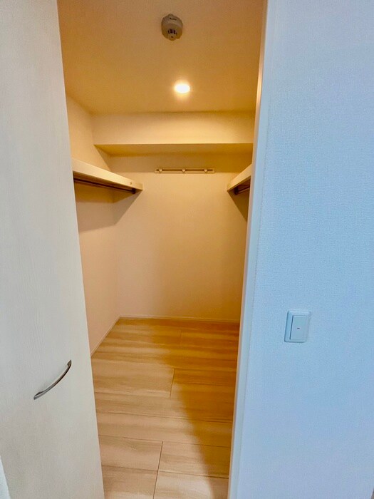 物件内観写真9　(収納)