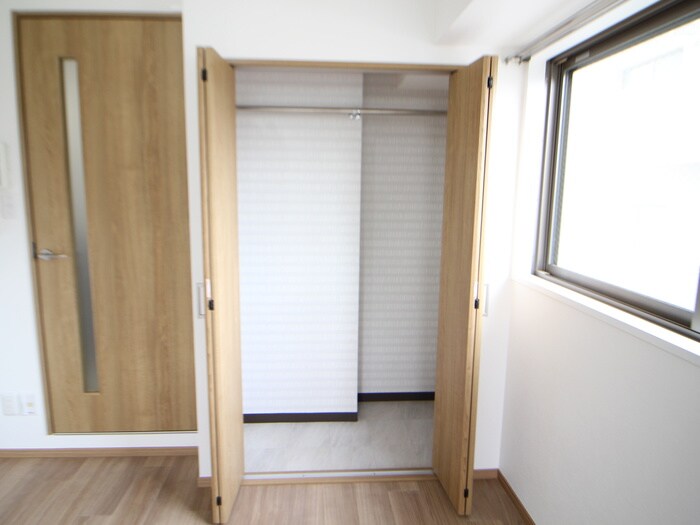 物件内観写真17　(収納)