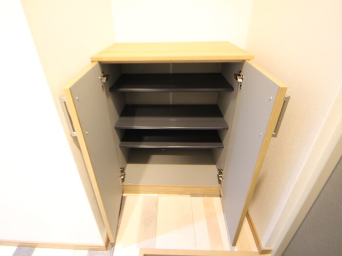 物件内観写真20　(靴箱)