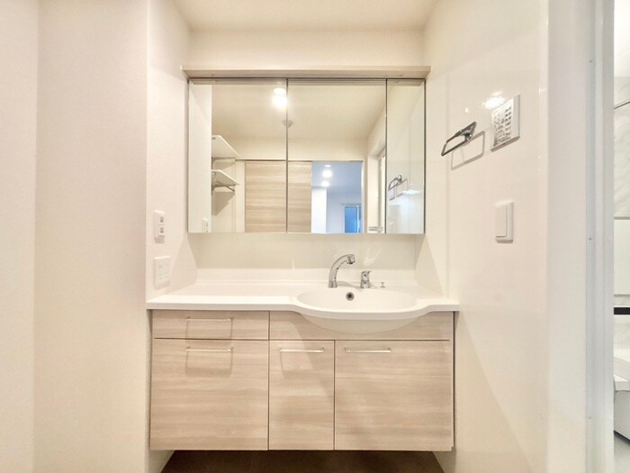 物件内観写真10　(洗面)