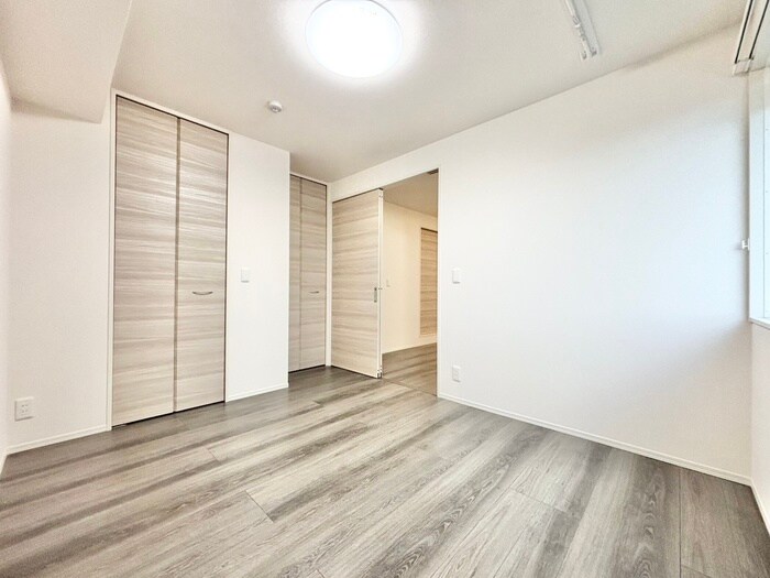 物件内観写真18　(居室)