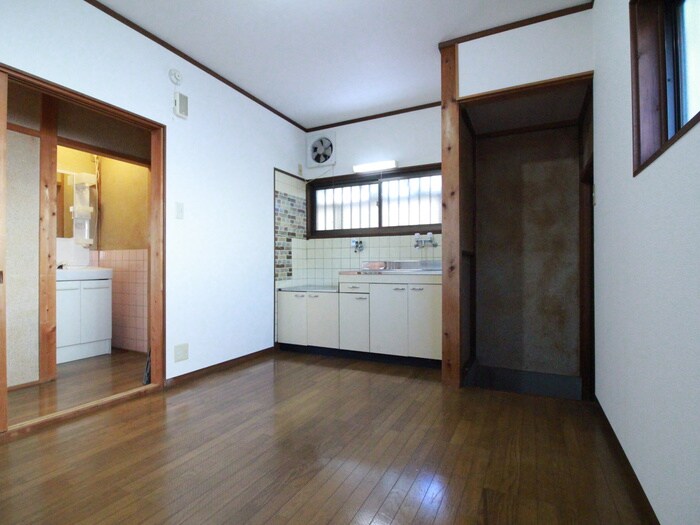 物件内観写真7　(居室)