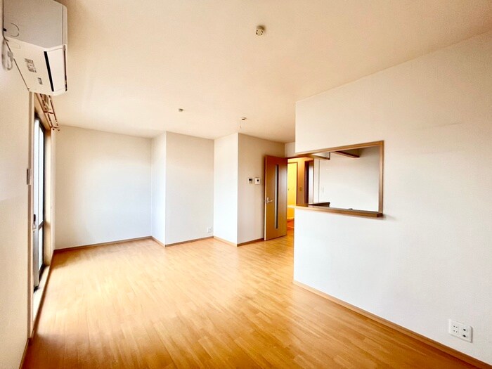 物件内観写真6　(居室)