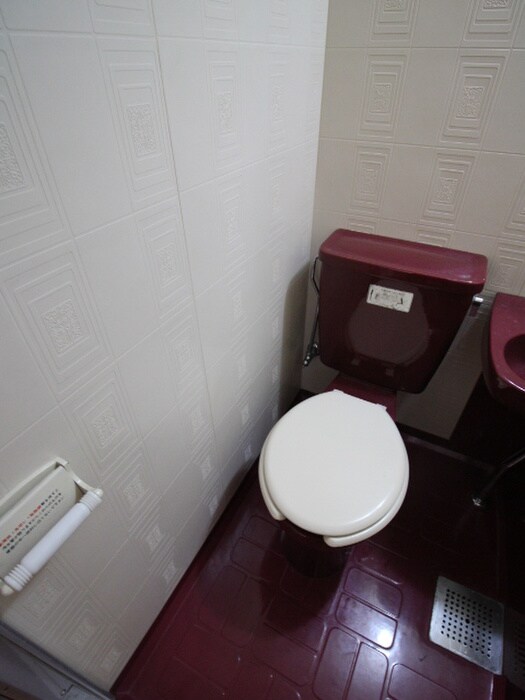 物件内観写真9　(トイレ)