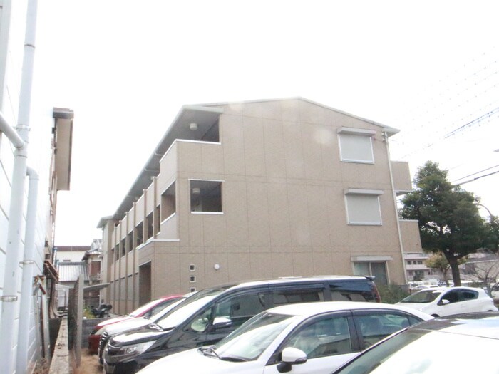 物件外観写真3　(外観写真)