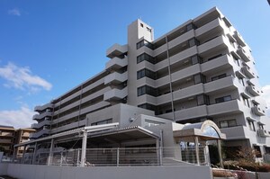 ﾗｲｵﾝｽﾞﾏﾝｼｮﾝ桃山南口(402)外観写真