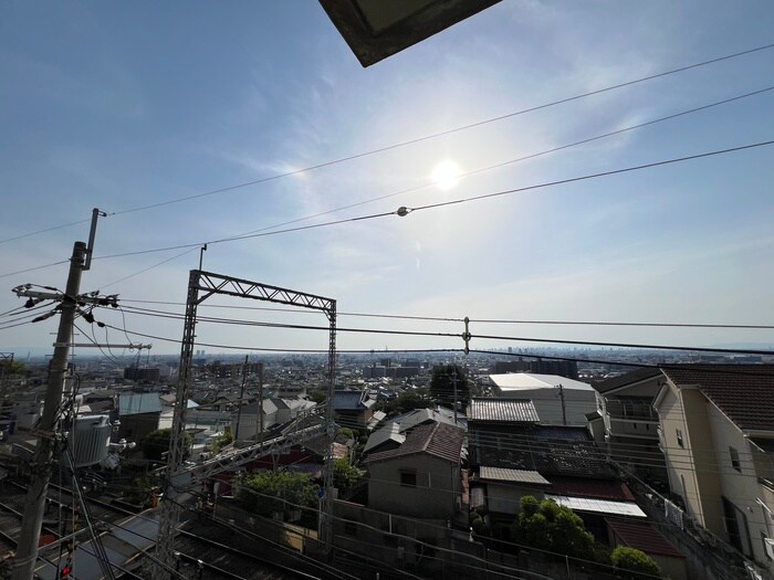 物件内観写真13　(室内からの展望)